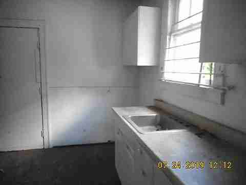 19171 Danbury (13)_m.jpg